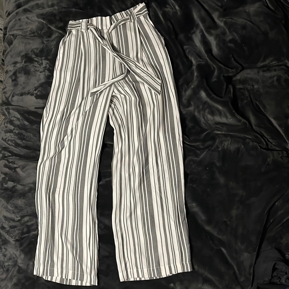 NWOT H&M flowy striped trouser size 6